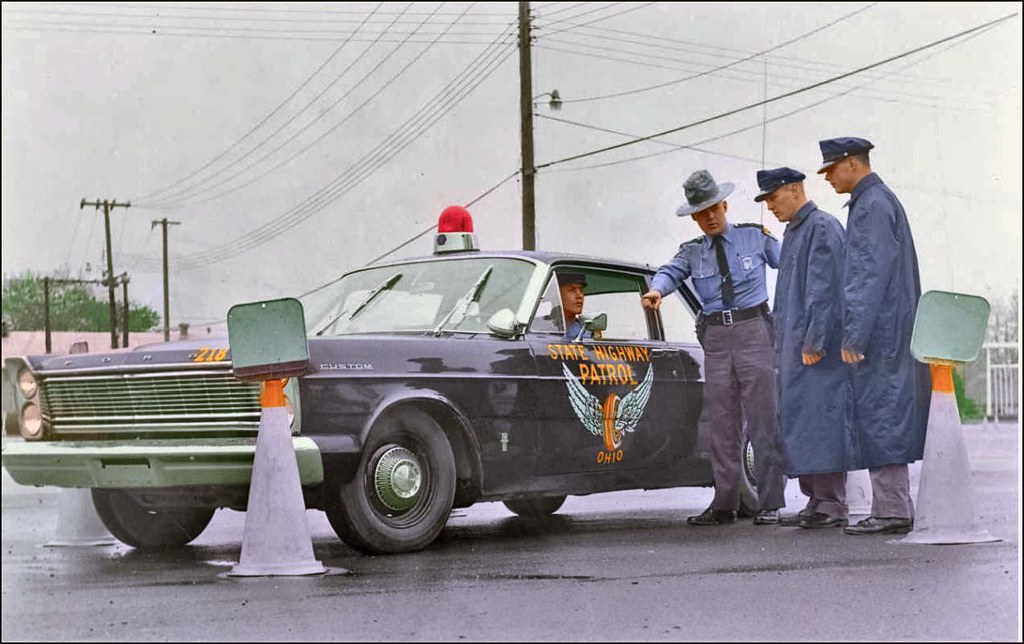 1966_ford_ohio_state_highway_patrol.jpg