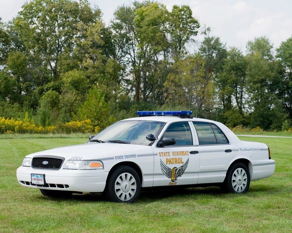 2012_ford_crown_victoria_ohio_state_highway_patrol.jpg