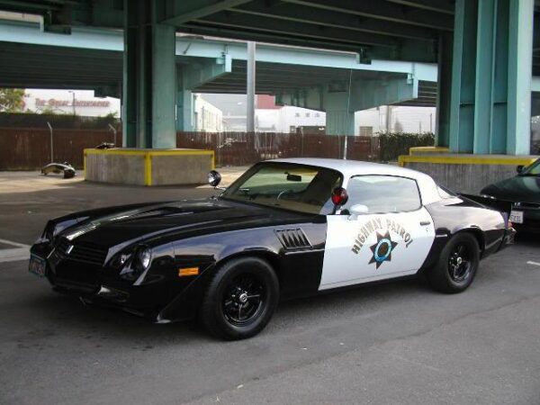 California Highway Patrol 1979 Z28 Camaro - Code 3 Garage