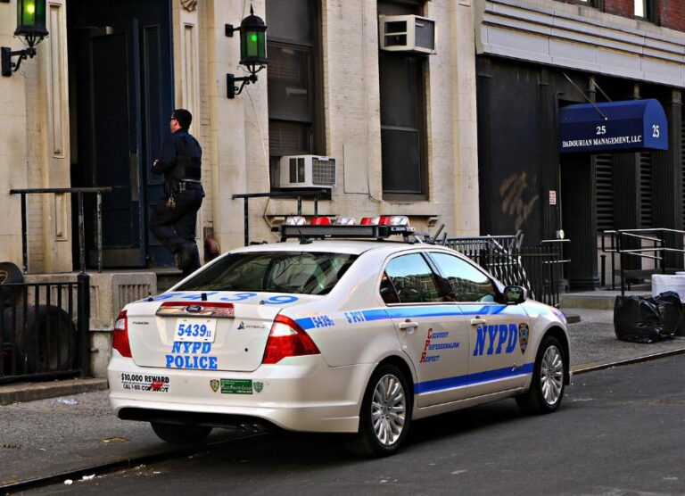 Nypd Ford Fusion Police Car Code 3 Garage