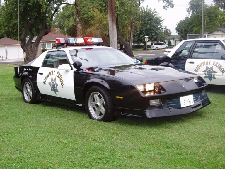 Vehicles Used By The California Highway Patrol - Code 3 Garage