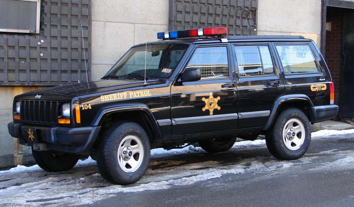 Jeep Cherokee Police Special Service Package (1992-2001) - Code 3 Garage