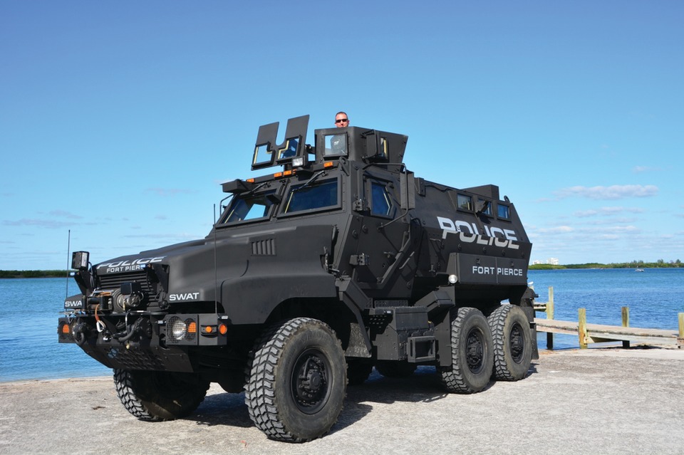 lapd swat vehicles