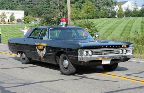 Ohio State Highway Patrol 1970 Plymouth Fury - Code 3 Garage